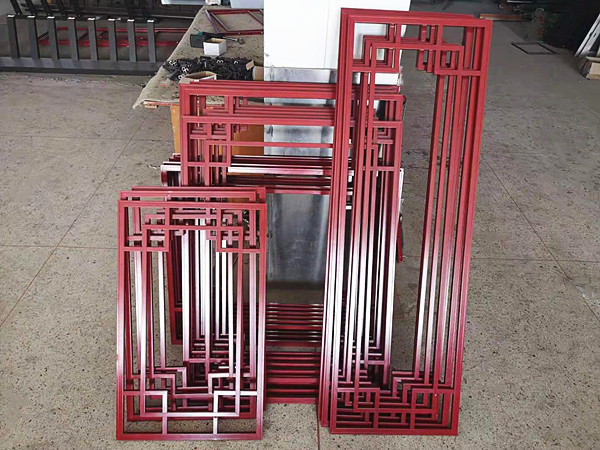 仿古铝合金门窗厂.jpg