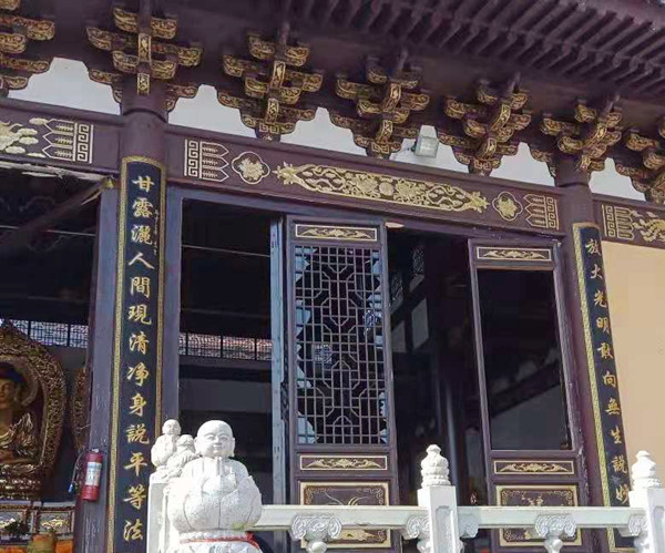 仿古庙门窗.jpg