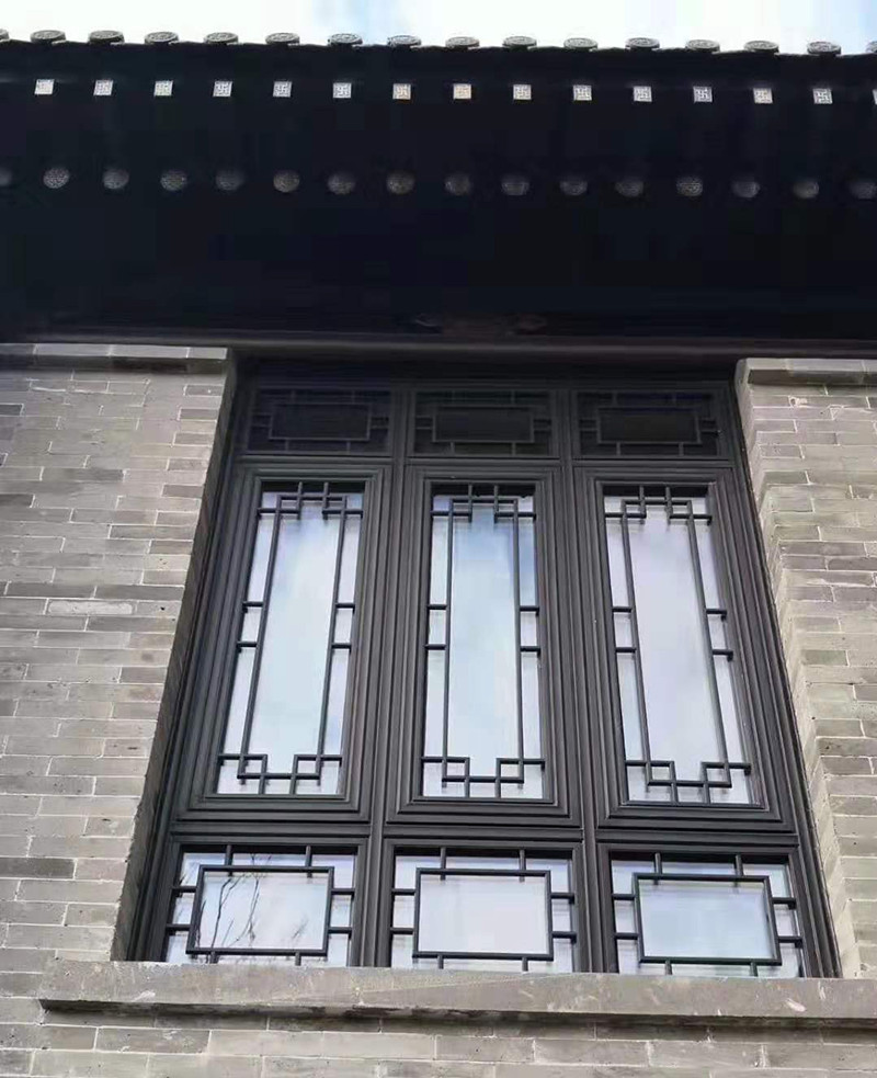 仿古建筑用什么门窗好.jpg