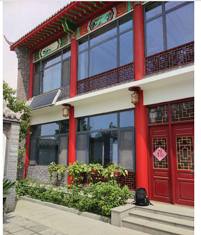 四合院门窗.jpg