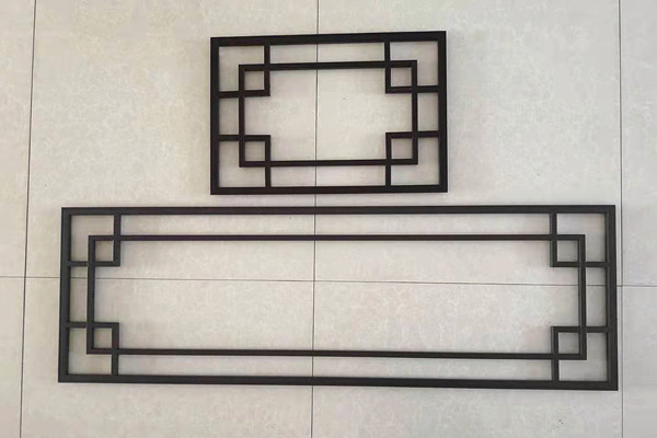 铝合金仿古门窗花格插接工艺.jpg