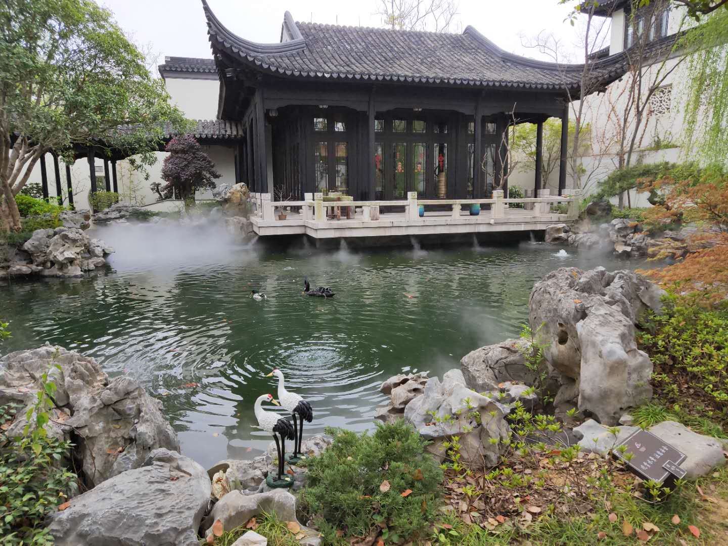 湖南苏式仿古门窗.jpg