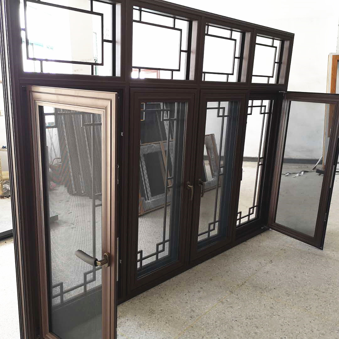 带纱窗仿古门窗价格.jpg