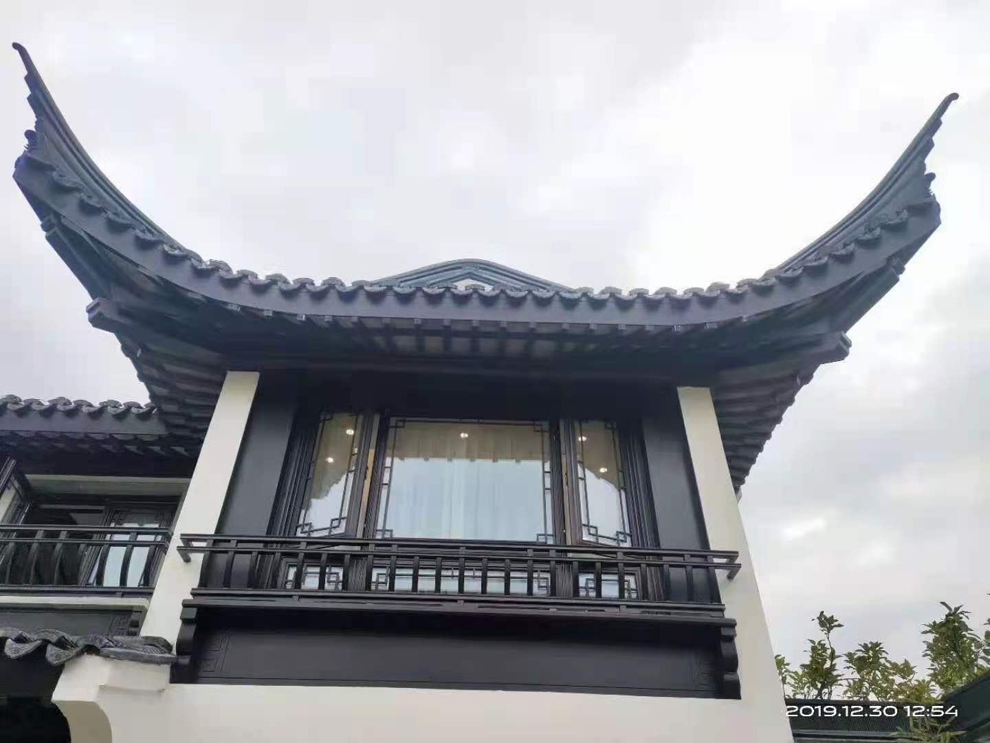 茶楼仿古装饰门窗.jpg